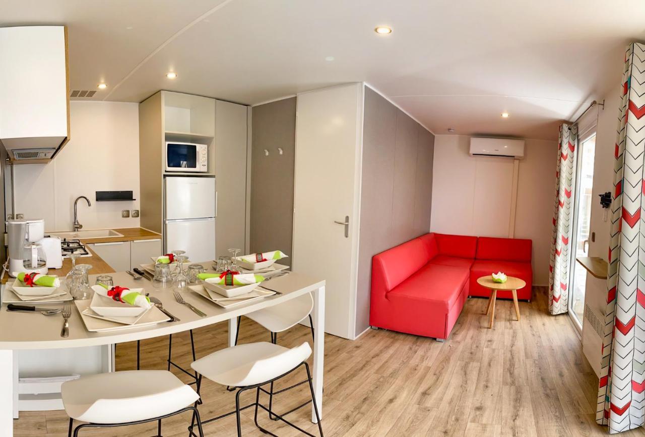 Camping Pleine Mer Hotel Vias Exterior photo
